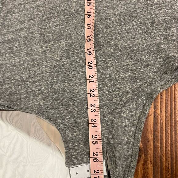 NEW Madewell Crewneck Short Sleeve Thong Bodysuit Gray Size XXL - Picture 8 of 9